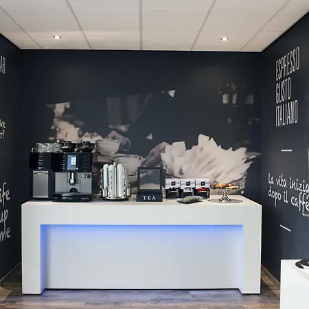 De Zoete Inval 4*