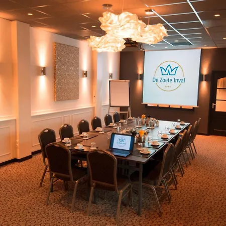 Ξενοδοχείο De Zoete Inval 4*