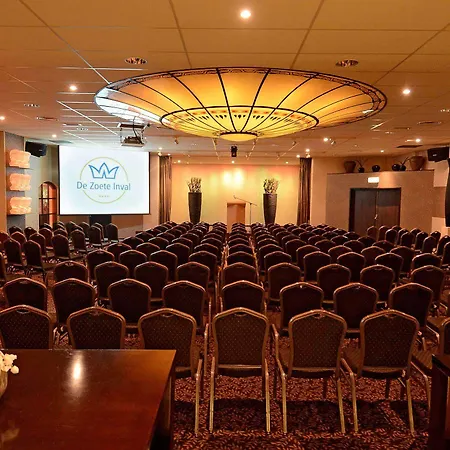 Hotel De Zoete Inval 4*